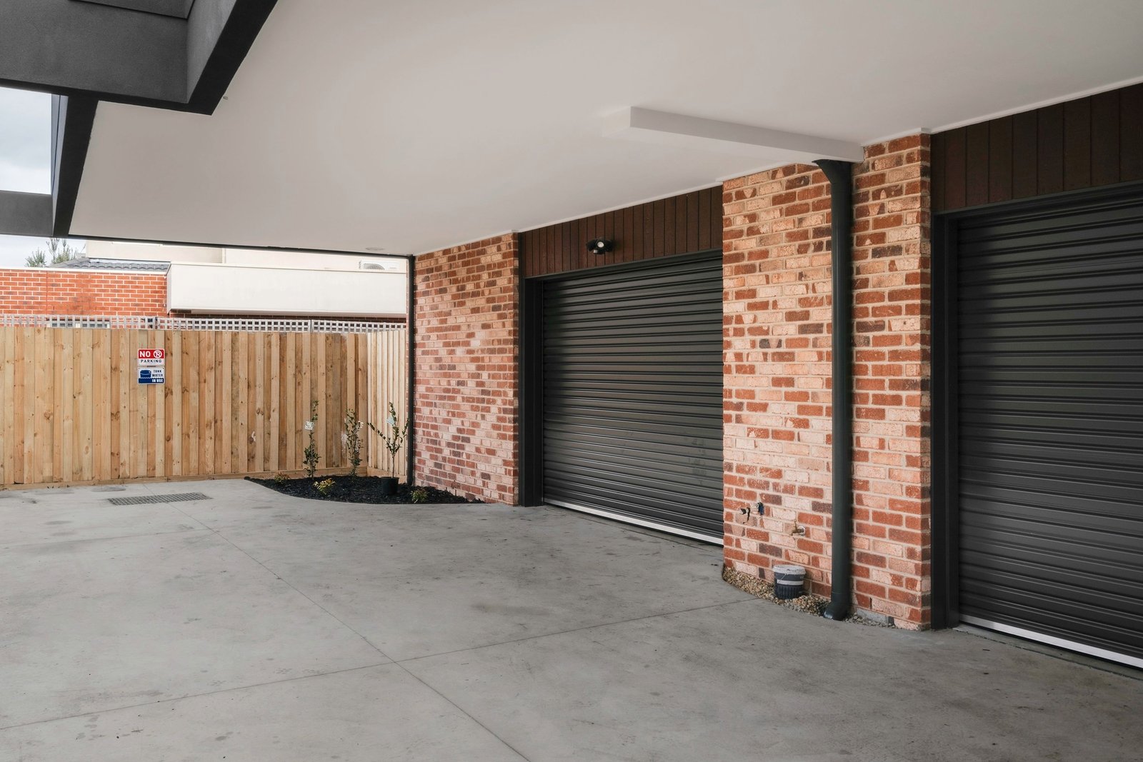 Real Estate and Property in 4/305 Bell Street, Bellfield, VIC