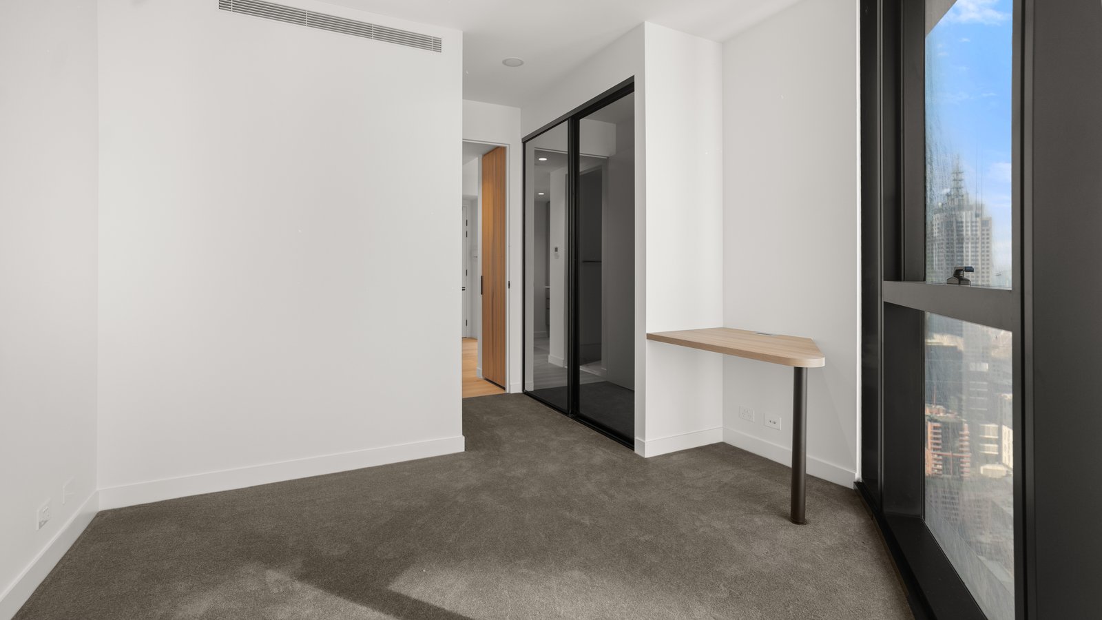 4306/63 La Trobe Street MELBOURNE 6