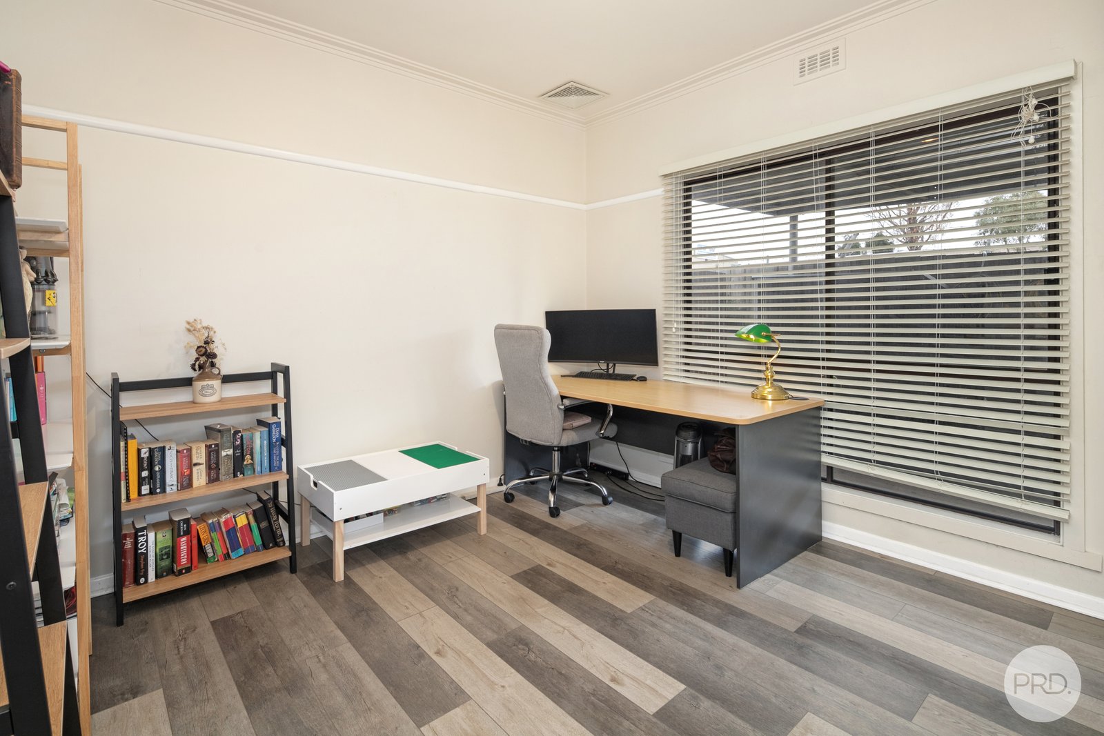 431 Joseph Street CANADIAN 5
