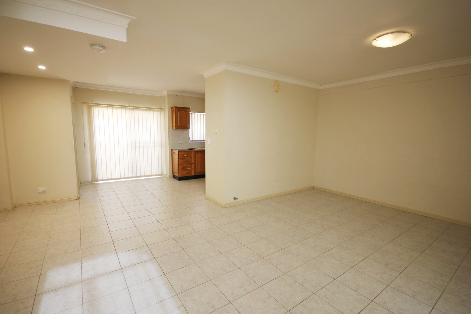 4/31 Loftus Street CAMPSIE 2