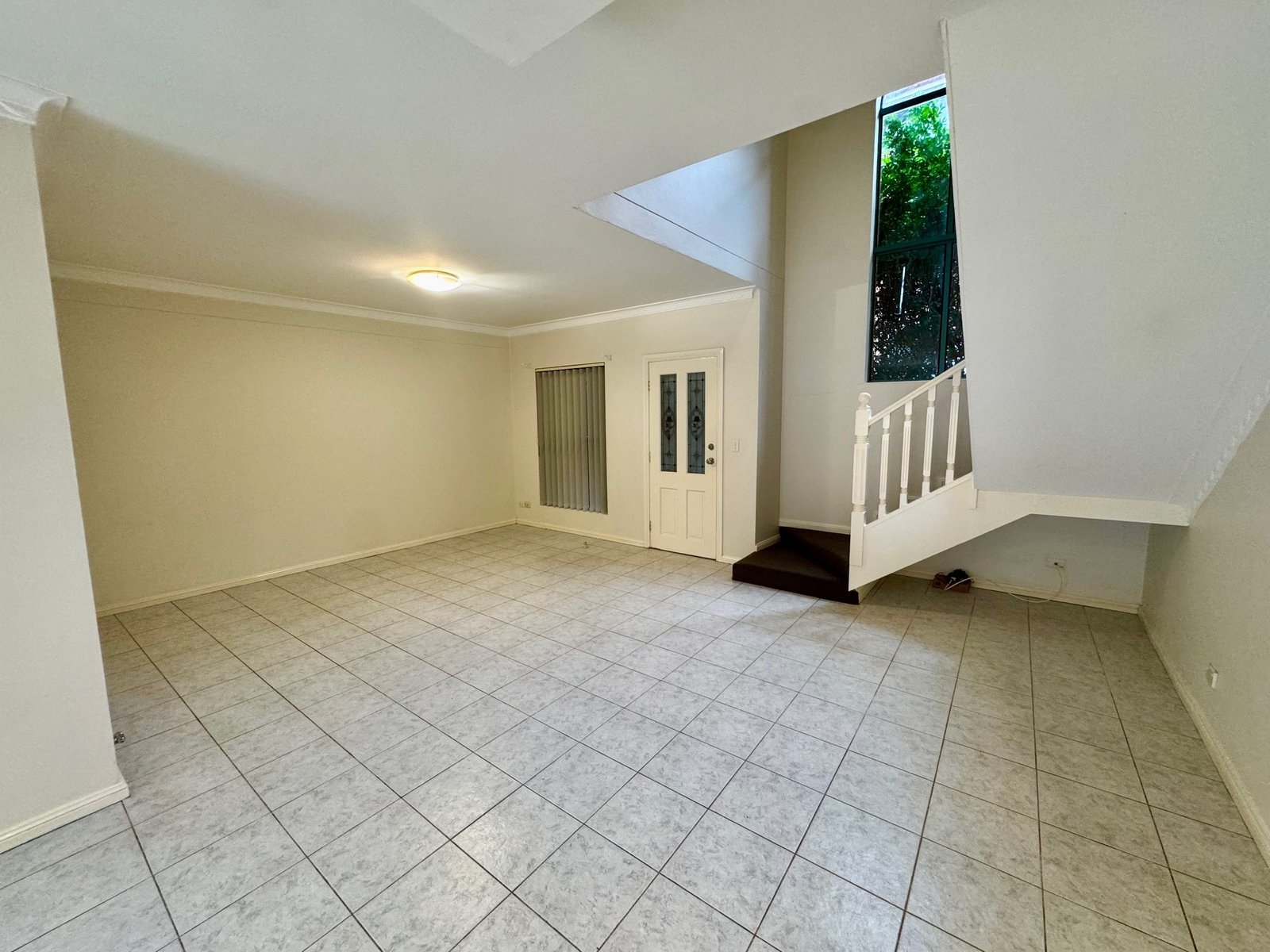 4/31 Loftus Street CAMPSIE 3