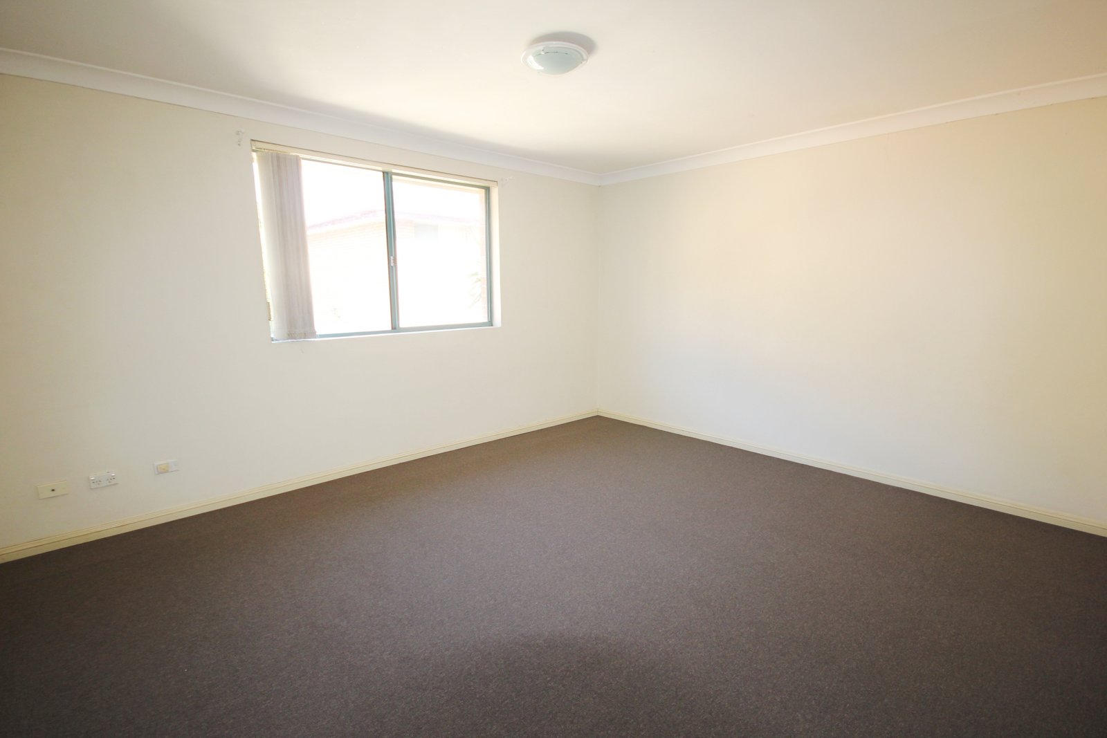 4/31 Loftus Street CAMPSIE 4