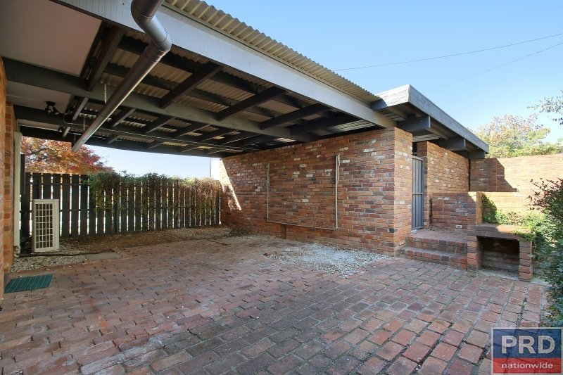 431 Pine Avenue LAVINGTON 11