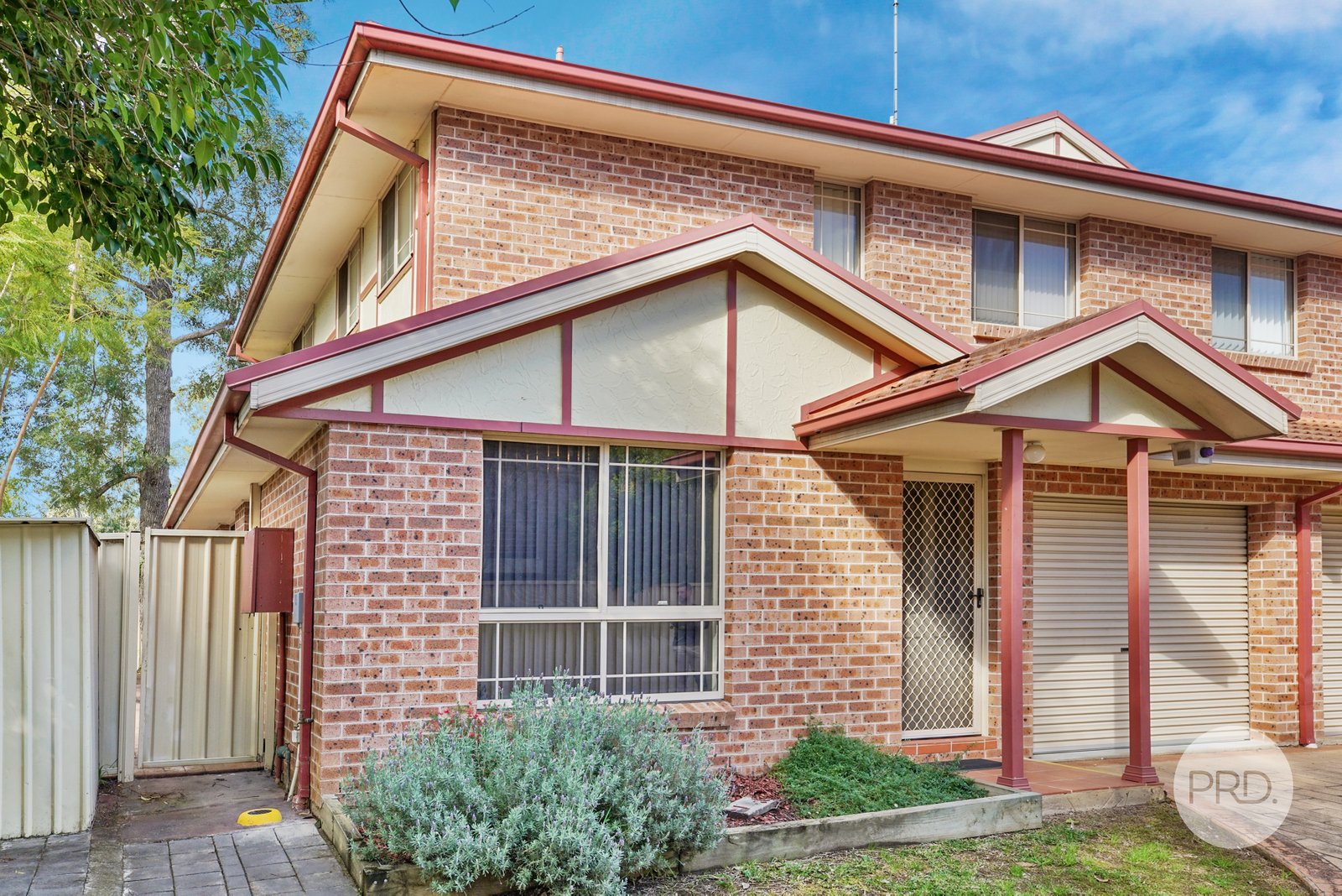 4/31 Robert Street PENRITH 9
