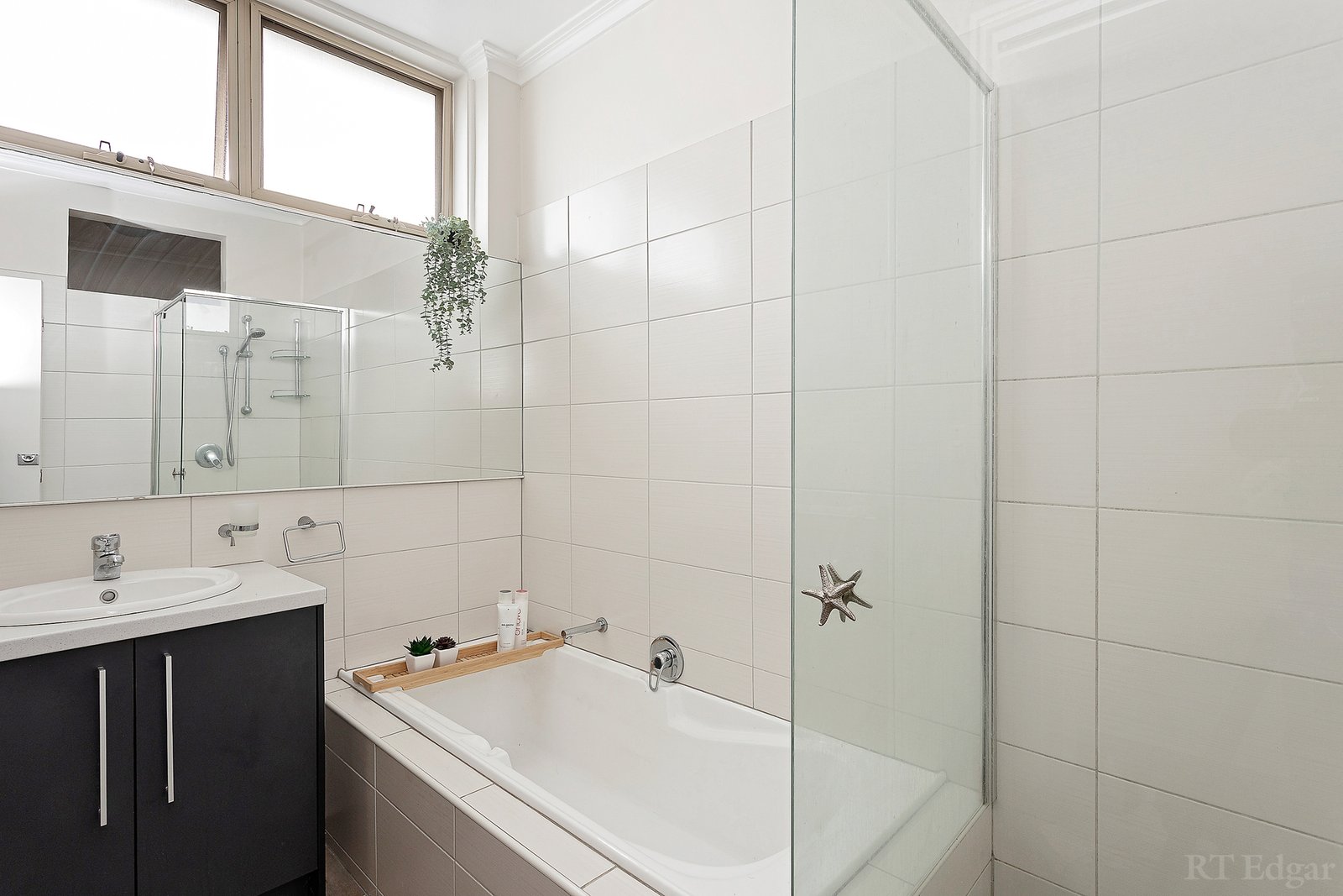 Real Estate and Property in 4/31 St Georges Road, Elsternwick, VIC