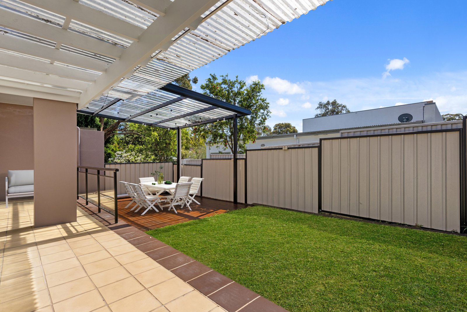 4/32-34 Hardwicke Street RIVERWOOD 16