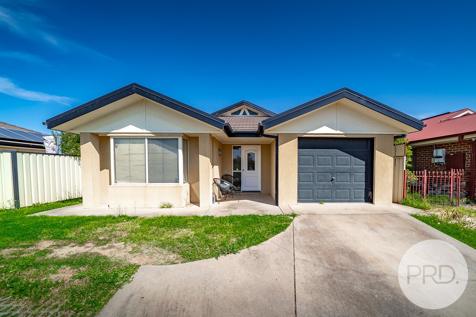 4/32 Avocet Drive ESTELLA 1