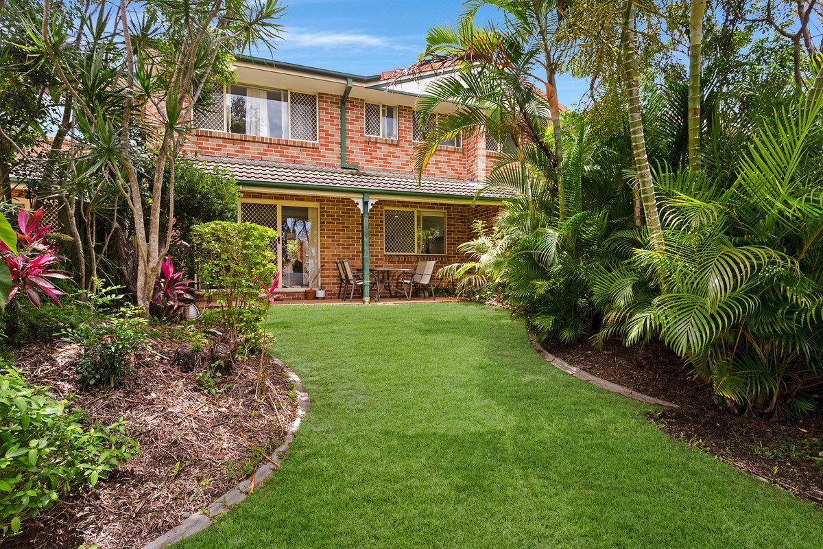 43/2 Cassowary Drive Burleigh Waters 2