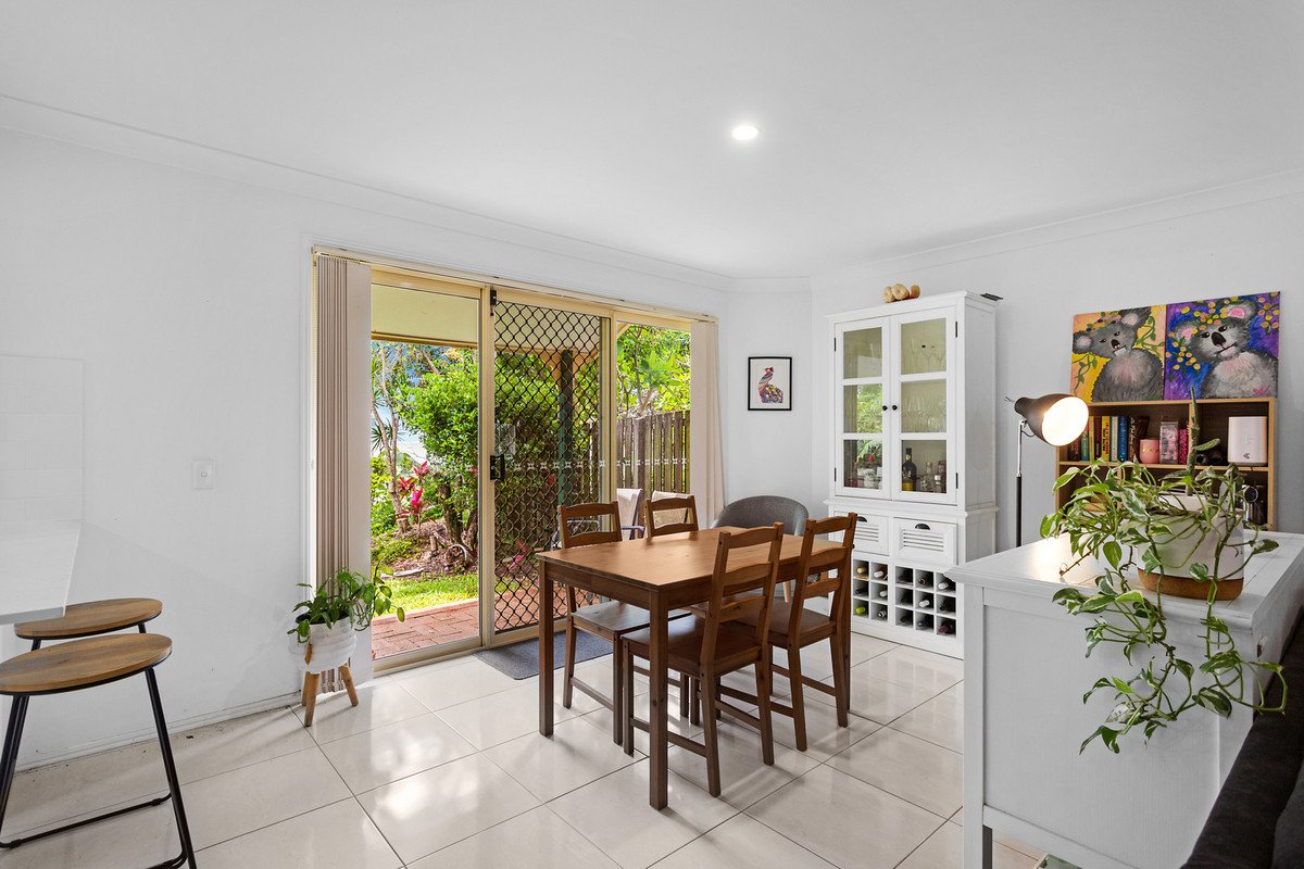 43/2 Cassowary Drive Burleigh Waters 6