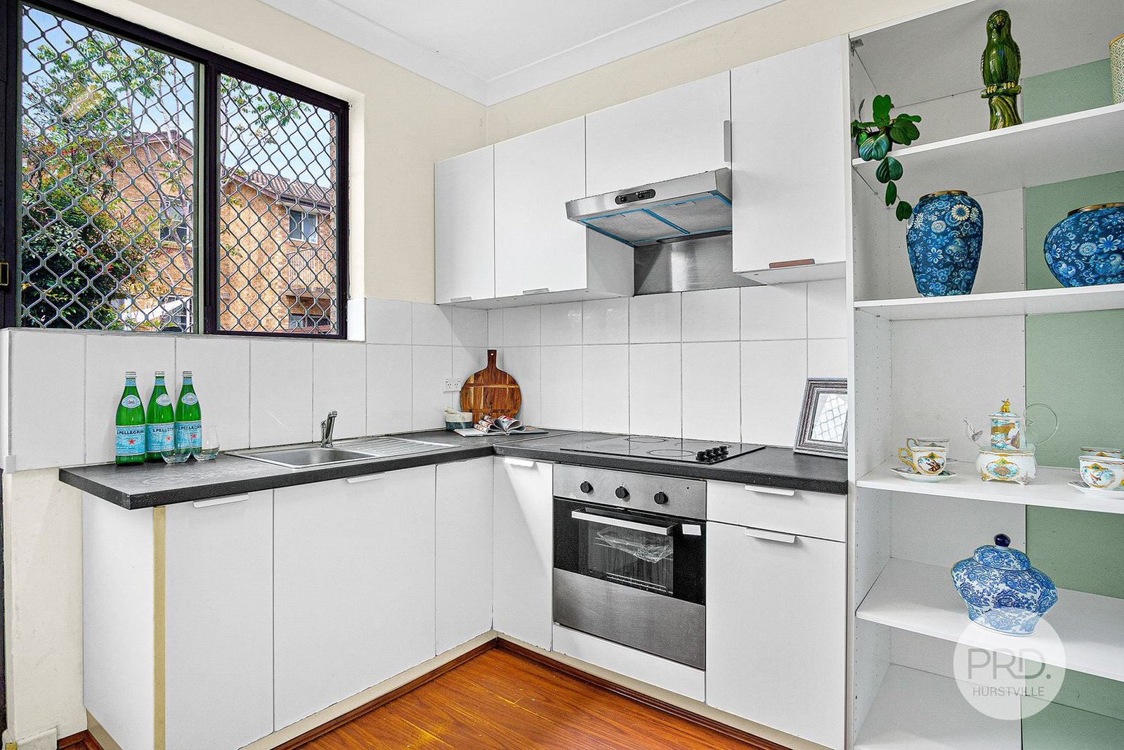 4/32 West Street HURSTVILLE 4