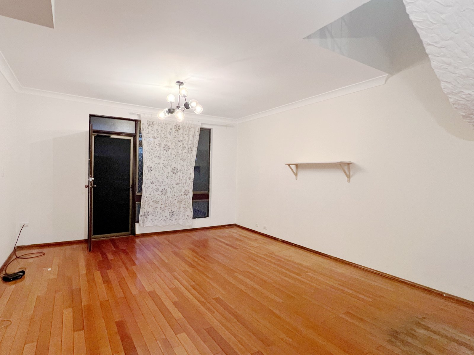 4/32 West Street HURSTVILLE 5