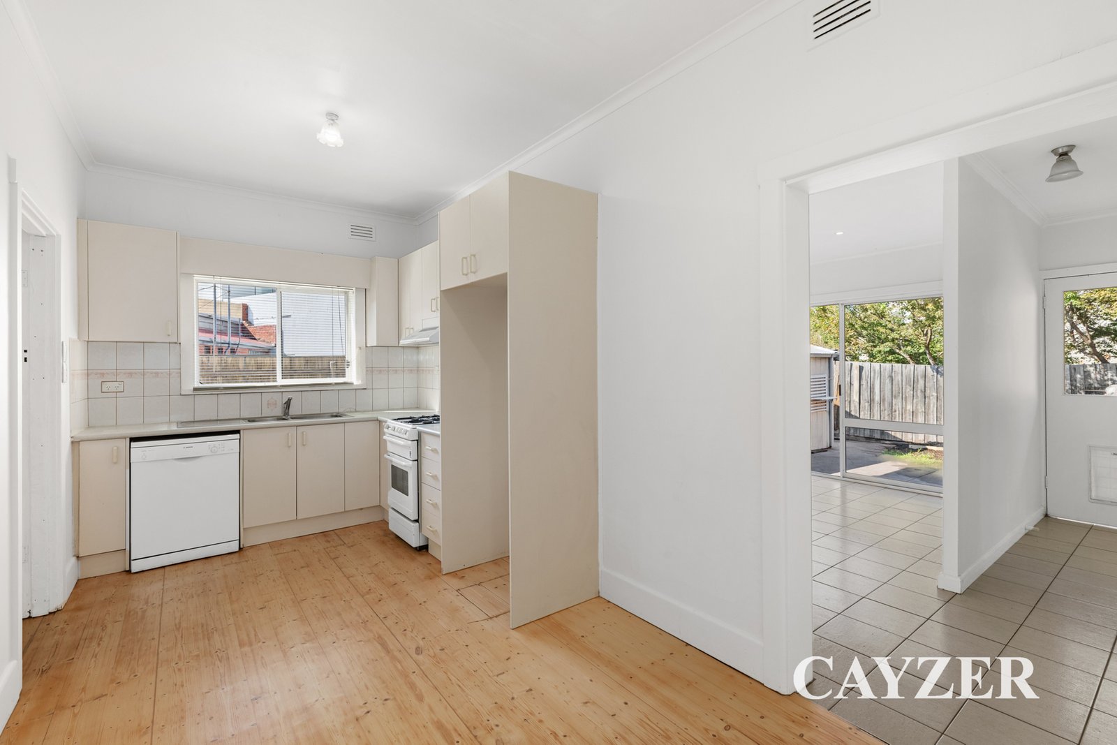 Gallery: 432 Williamstown Road