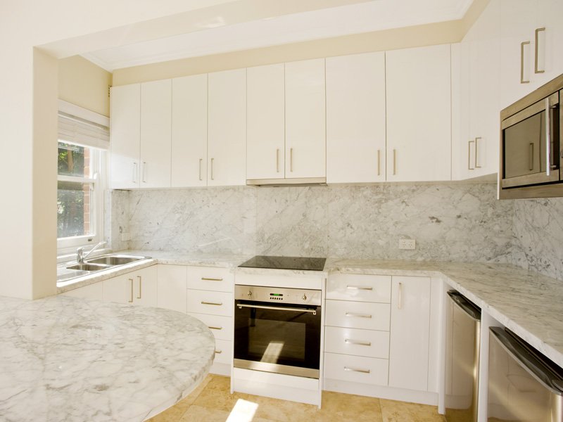 4/32 Wonoona Parade East  OATLEY 3