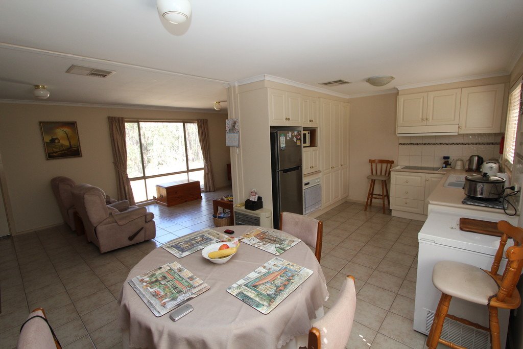 4326B Western Highway BEAUFORT 2