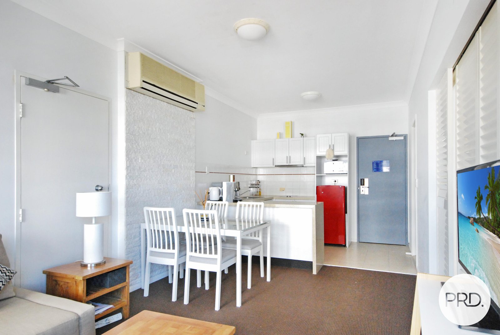 432/99 Griffith Street COOLANGATTA 2