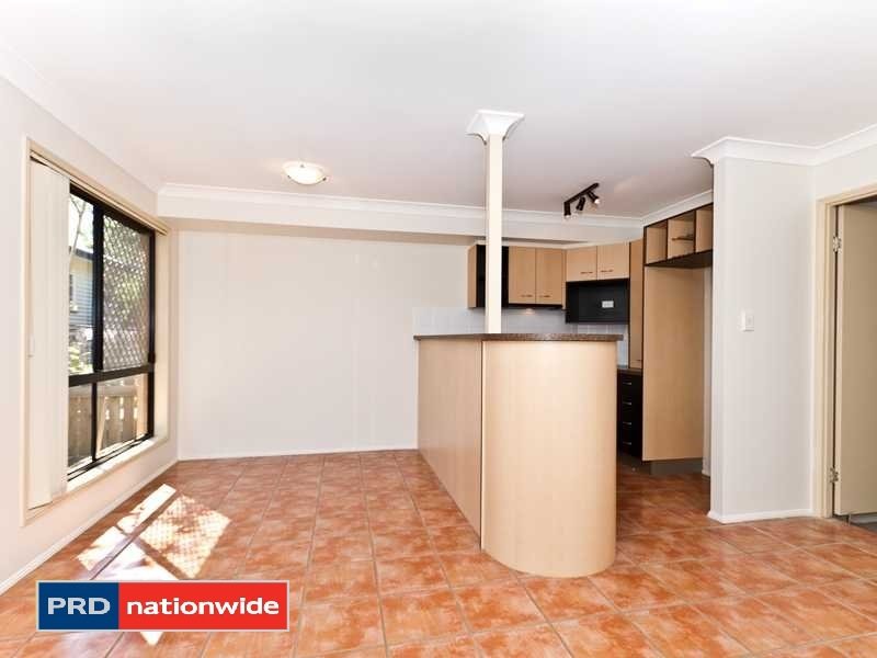 4/33 Alva Terrace GORDON PARK 4