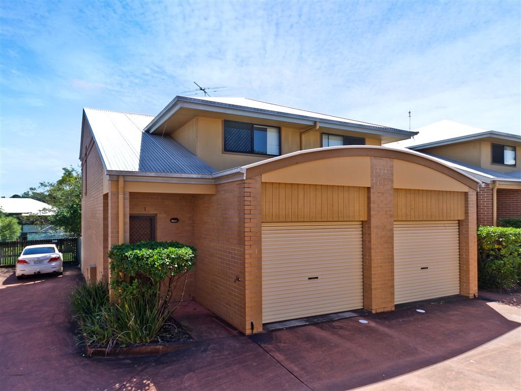 4/33 Alva Terrace GORDON PARK 1