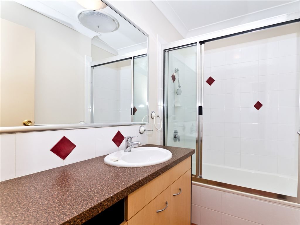 4/33 Alva Terrace GORDON PARK 3