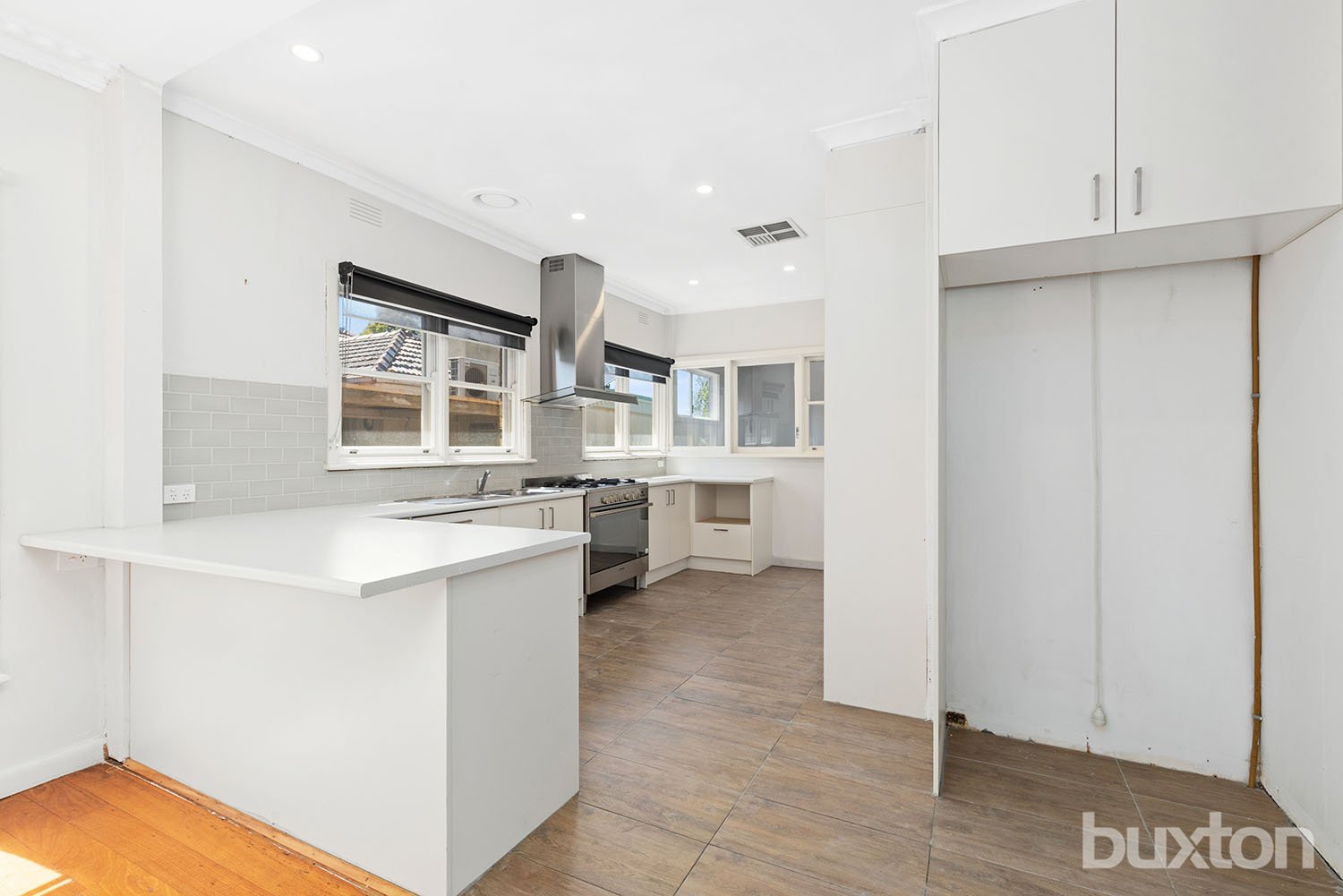 Gallery: 433 Balcombe Road