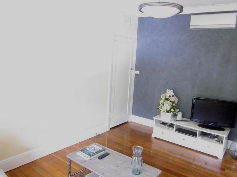 Gallery: 4/33 Bevan Street