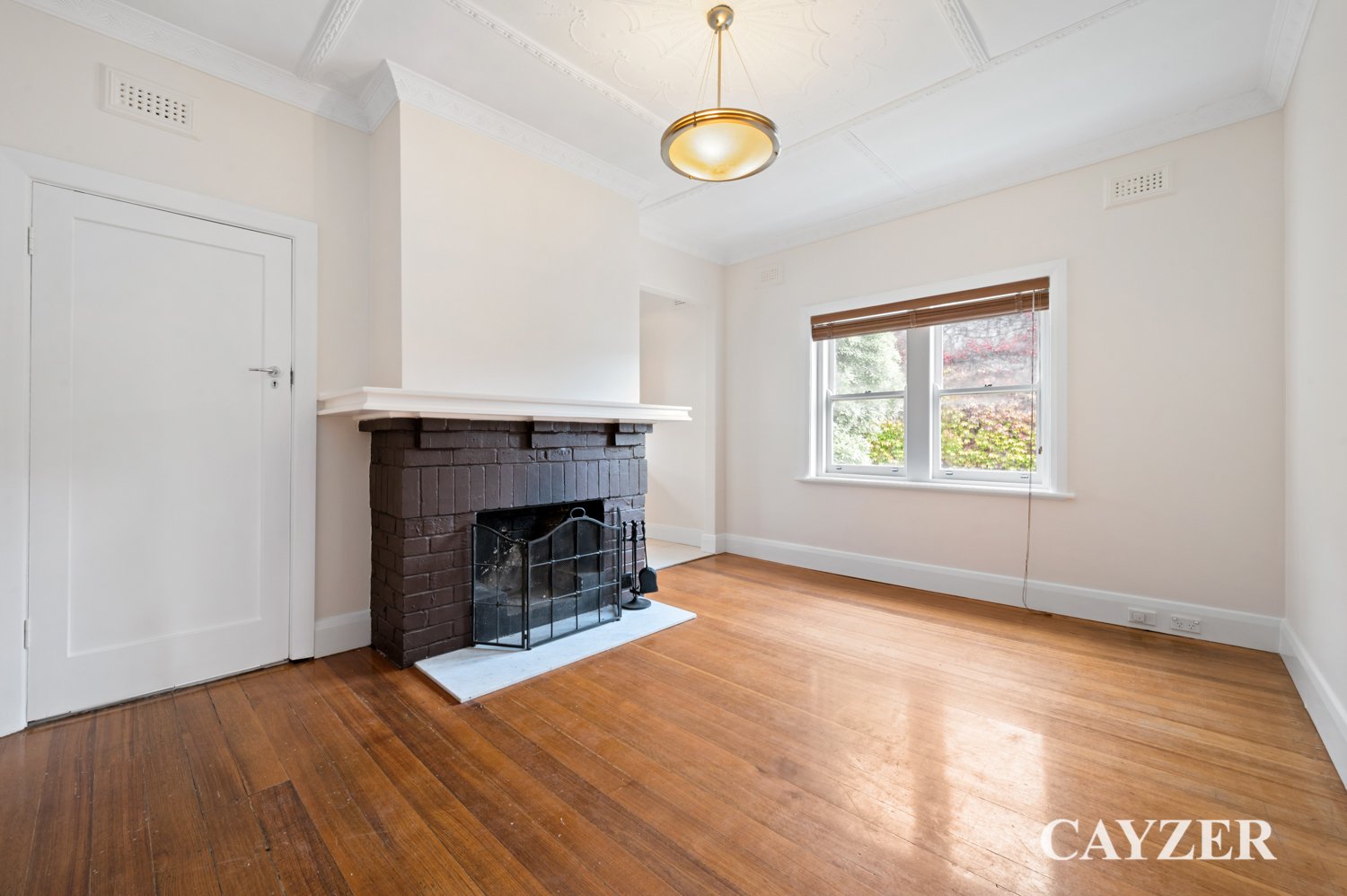 Gallery: 4/33 Bevan Street