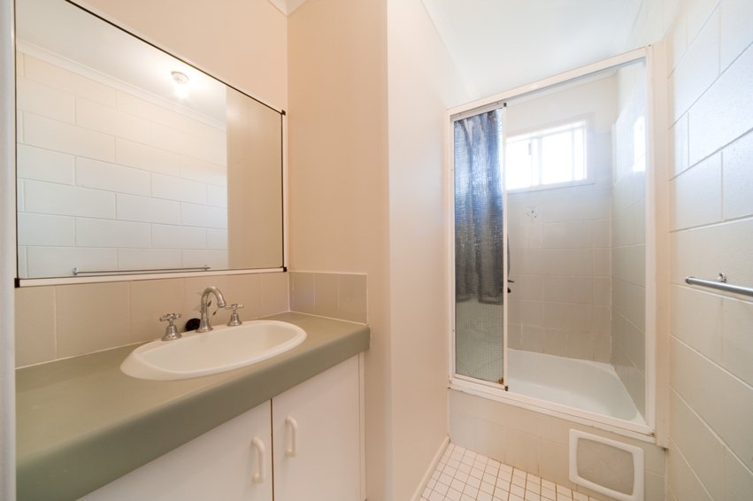 43/3 Eshelby Drive CANNONVALE 8