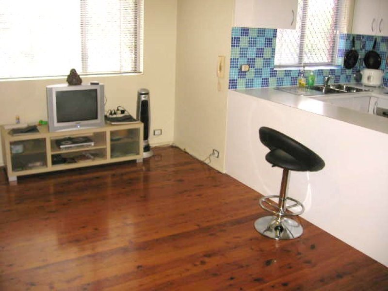 4/33 Graham Road NARWEE 3