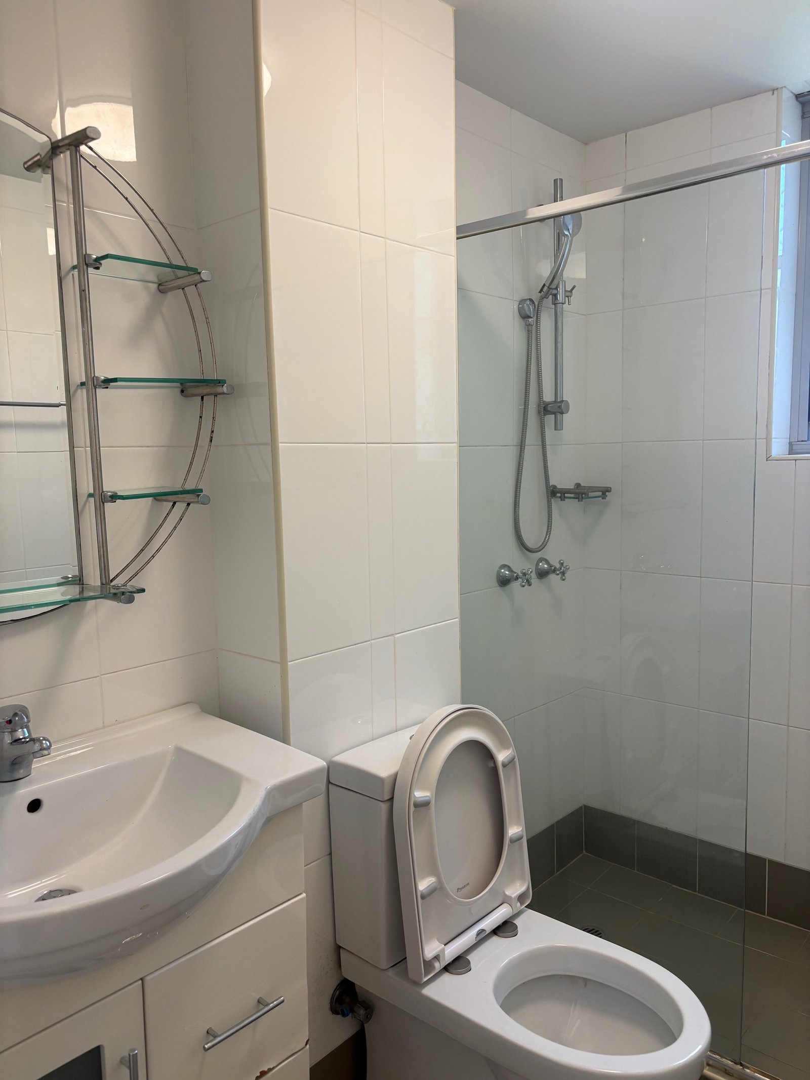 4/33 Graham Road NARWEE 6