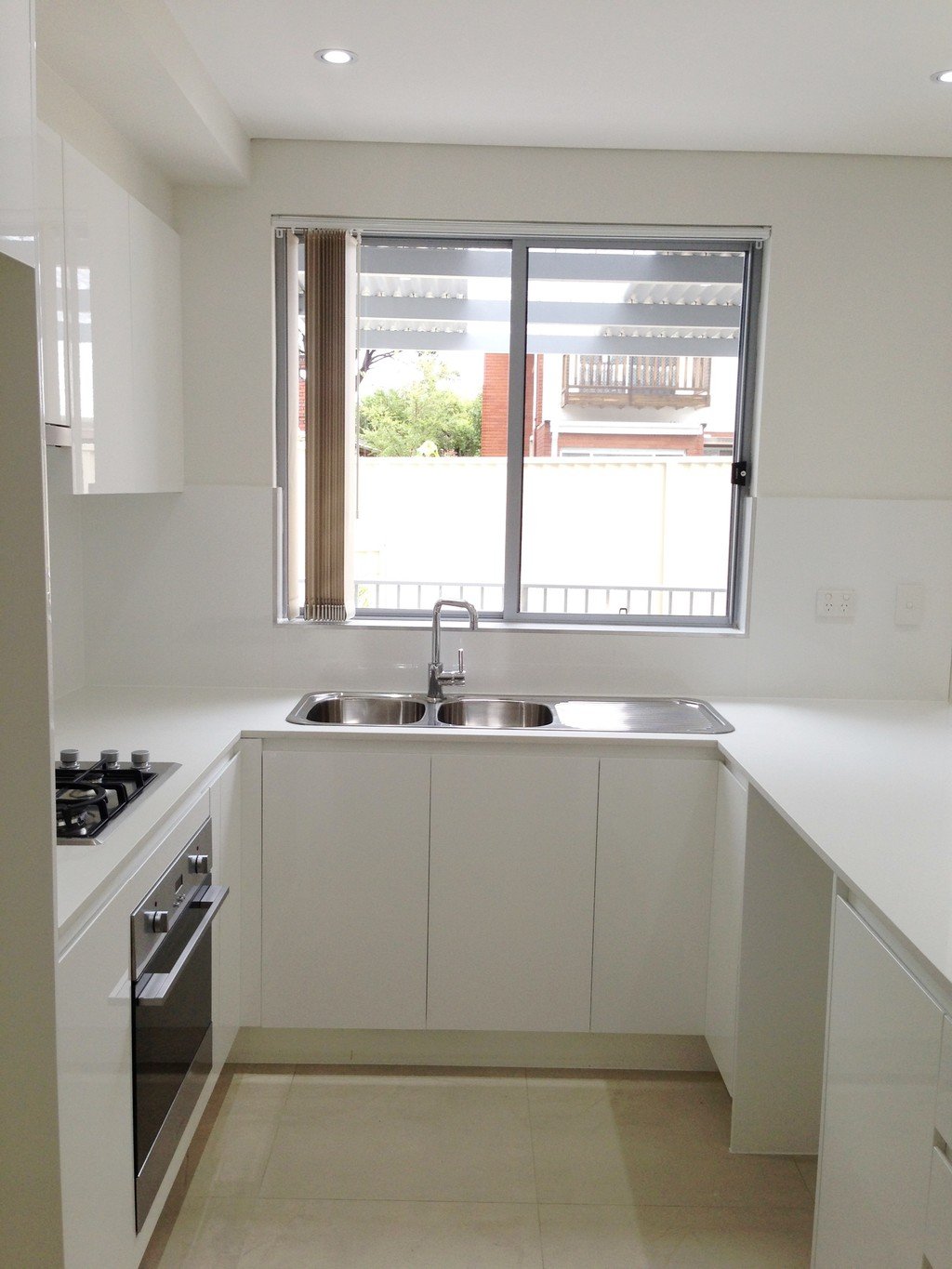 4/33 Gray Street KOGARAH 3