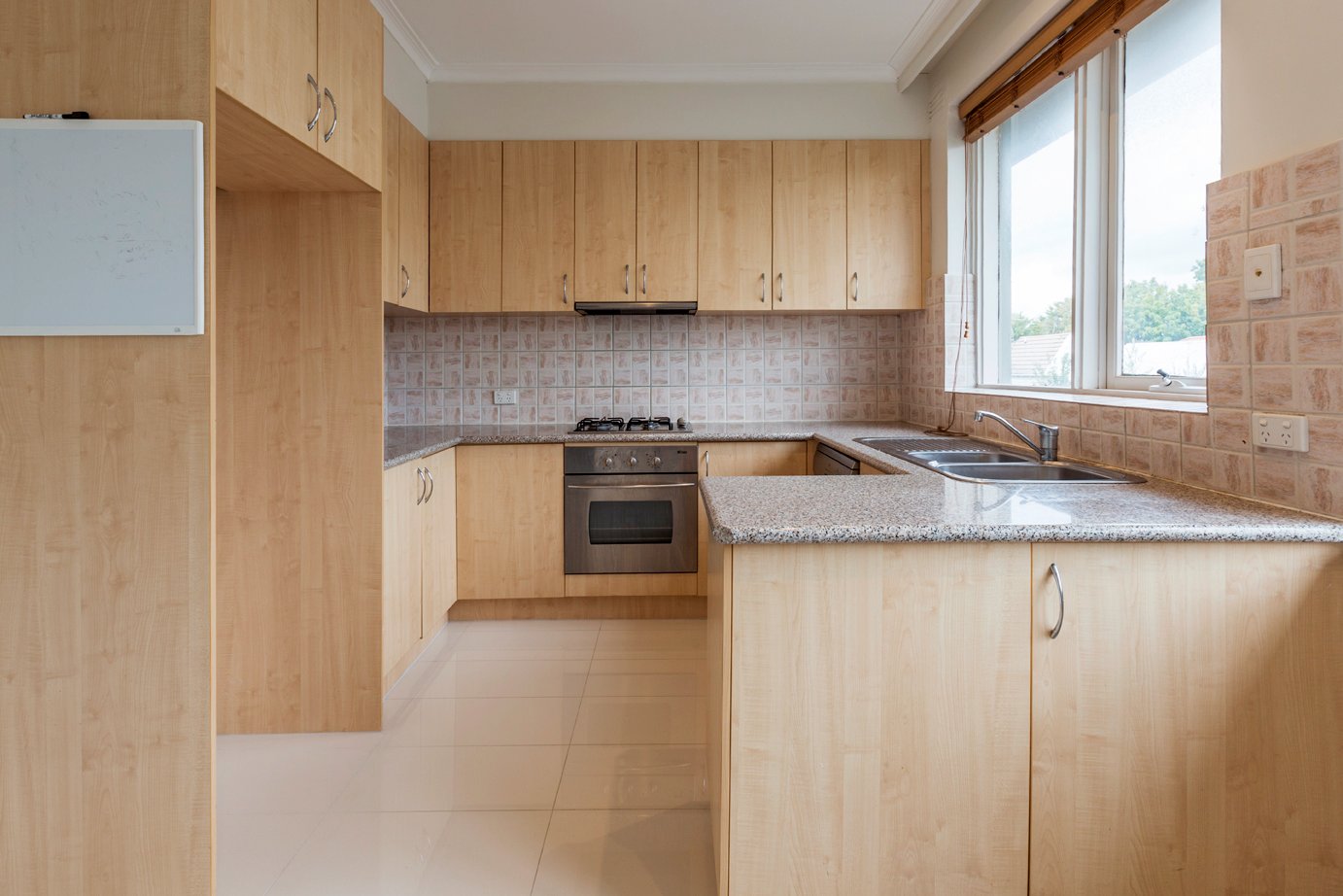 Real Estate and Property in 4/33 Hartington Street, Elsternwick, VIC