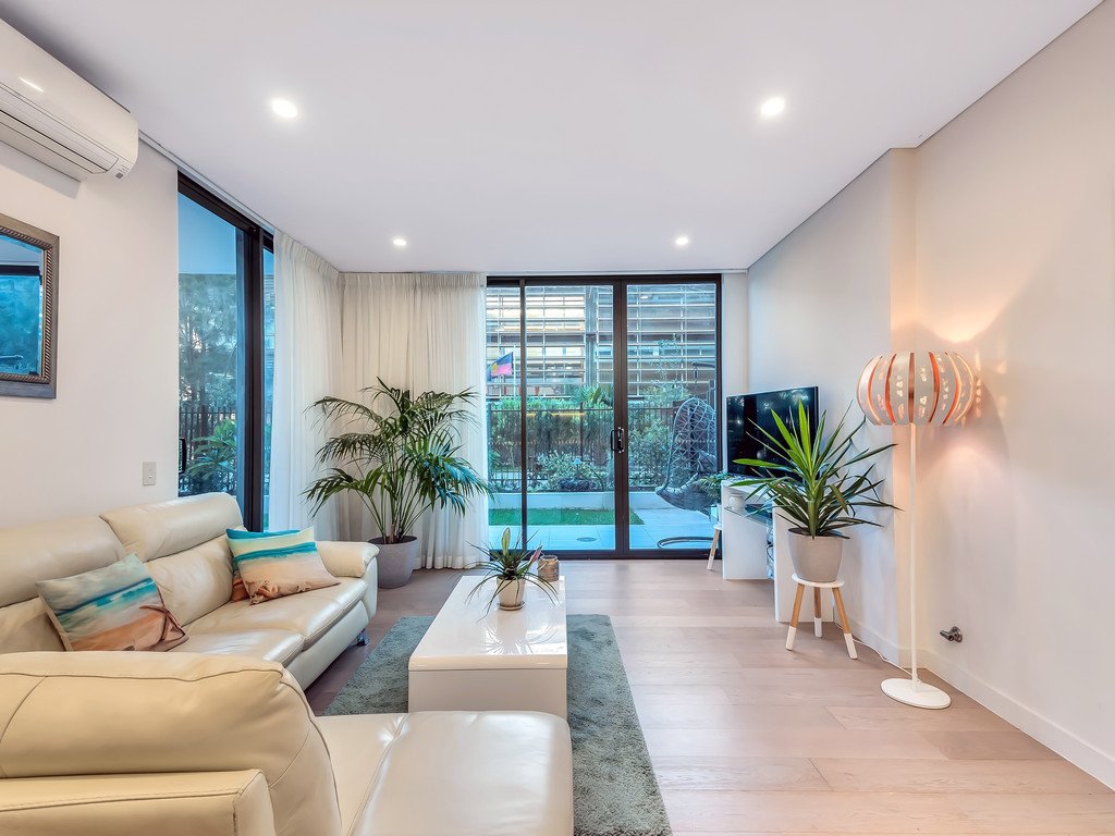 4/33 Harvey Street LITTLE BAY 2