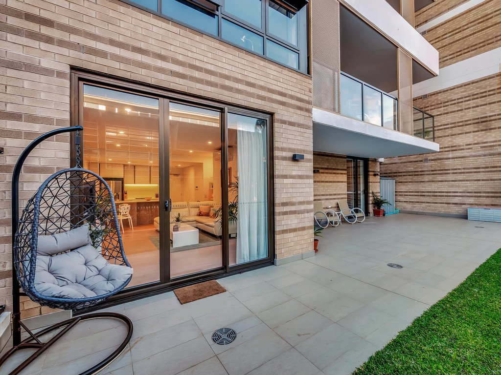 4/33 Harvey Street LITTLE BAY 5