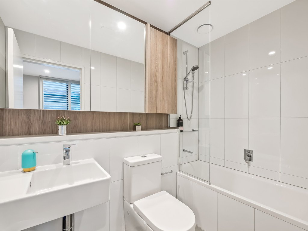 4/33 Harvey Street LITTLE BAY 9