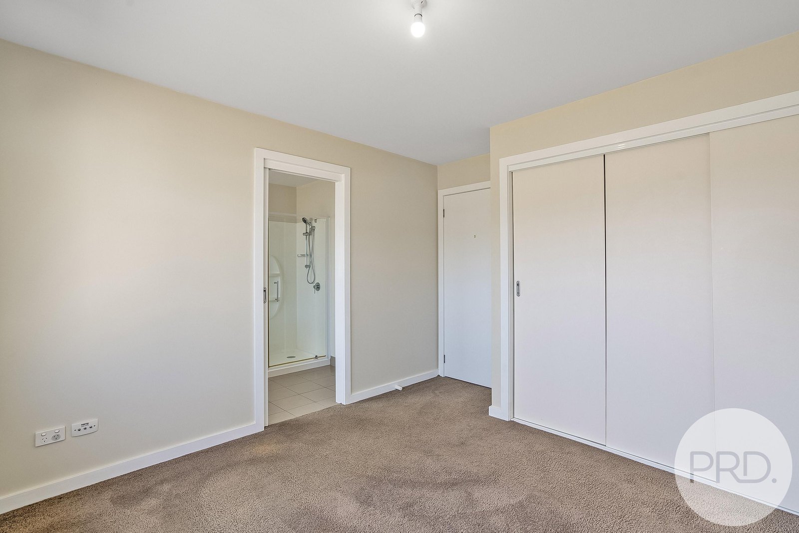 4/33 Jubilee Avenue BRIGHTON 5