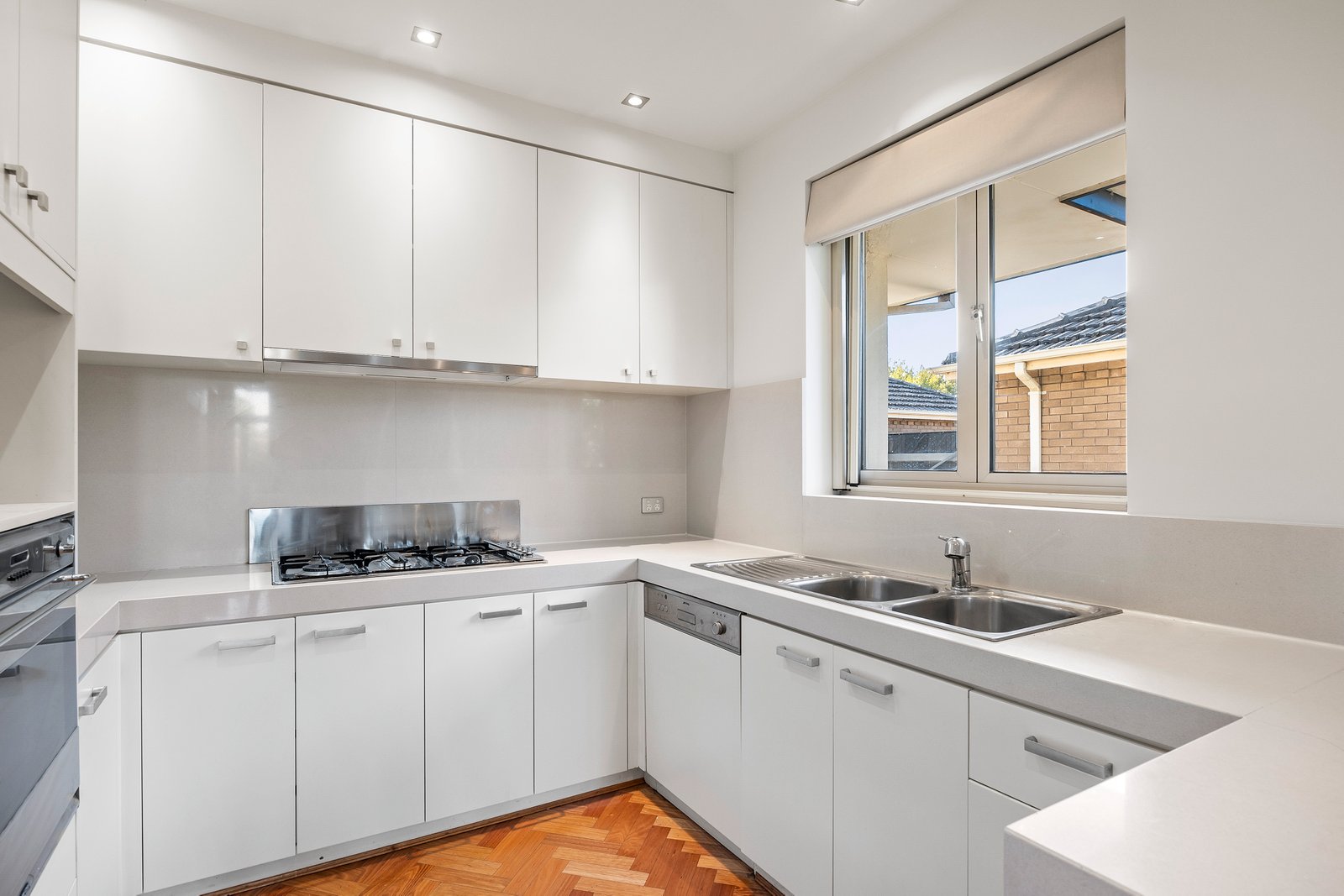 Real Estate and Property in 4/33 Kooyong Road, Caulfield North, VIC