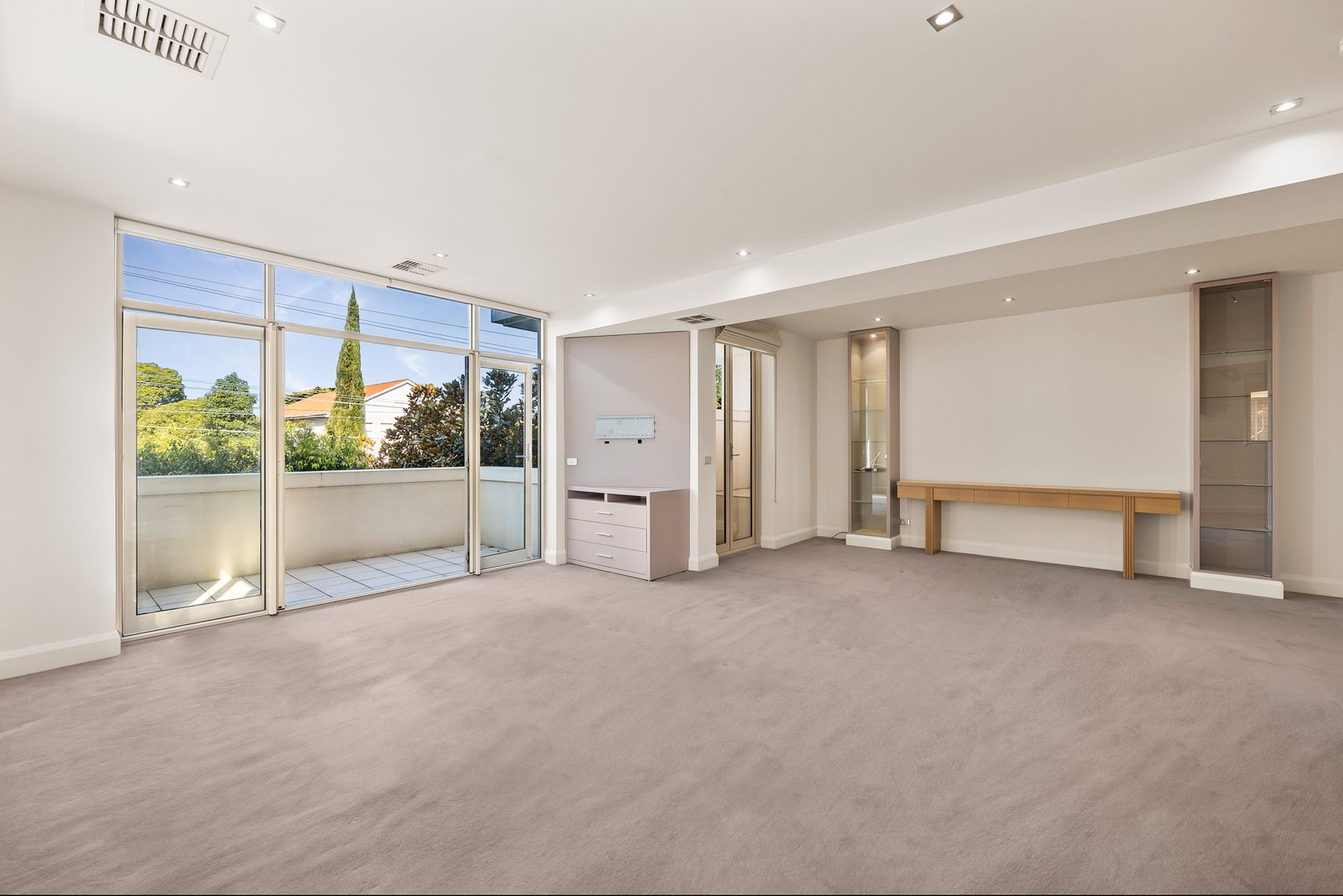 Real Estate and Property in 4/33 Kooyong Road, Caulfield North, VIC