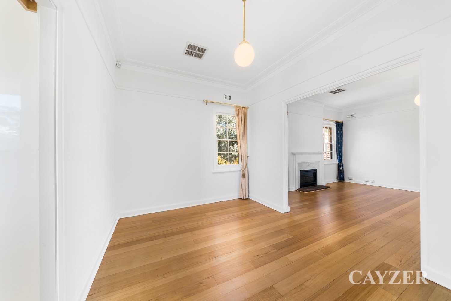 Gallery: 4/33 North Road