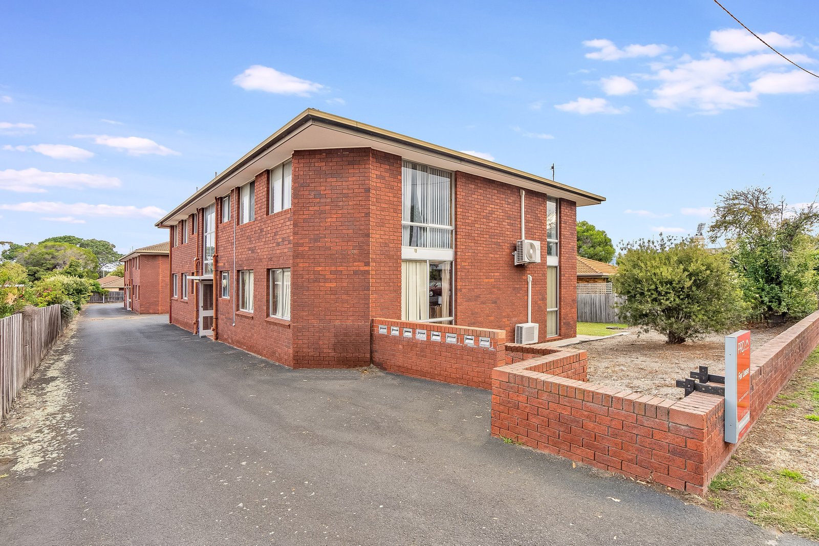 4/33 South Street BELLERIVE 1