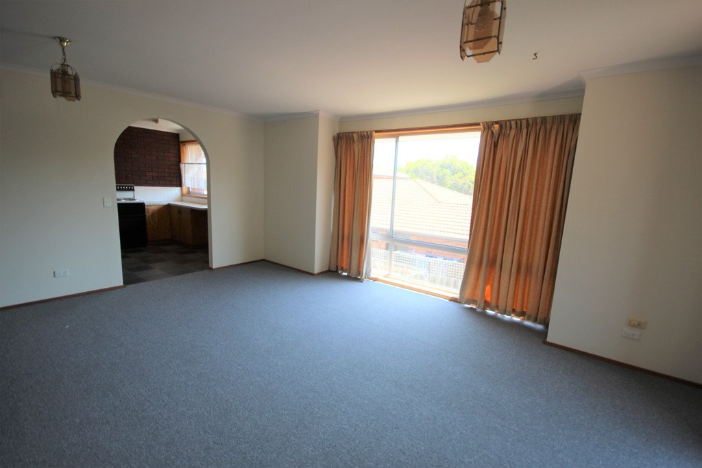 4/33 South Street BELLERIVE 2
