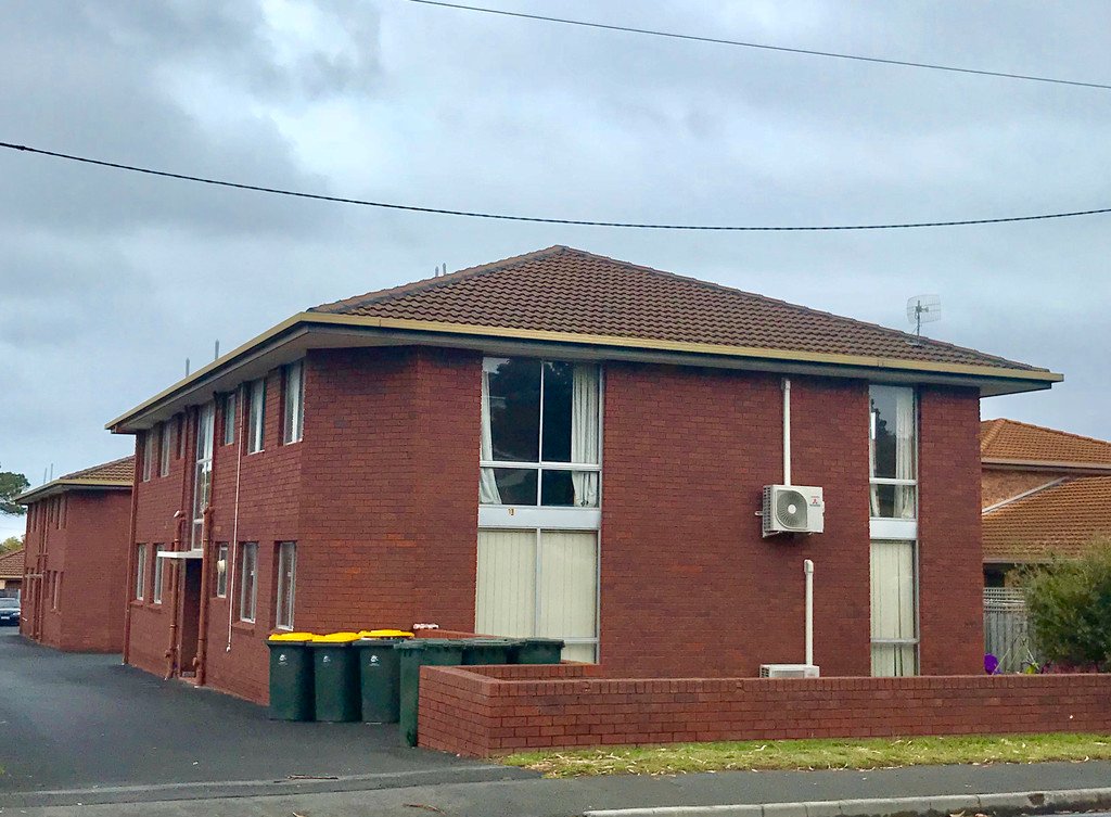 4/33 South Street BELLERIVE 1