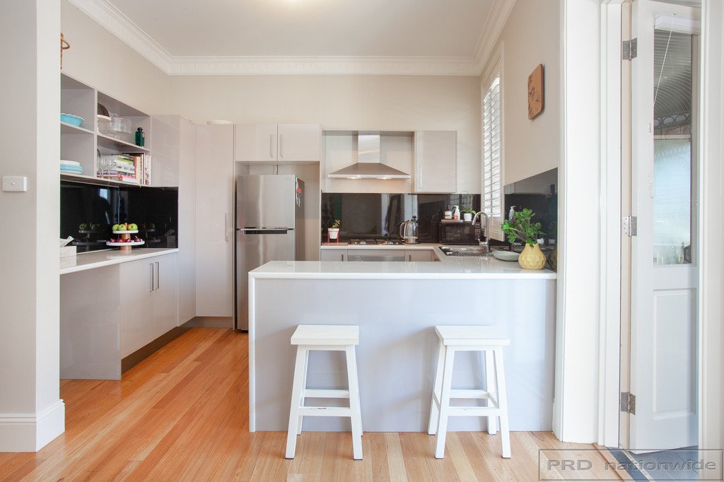 4/333 High Street MAITLAND 8