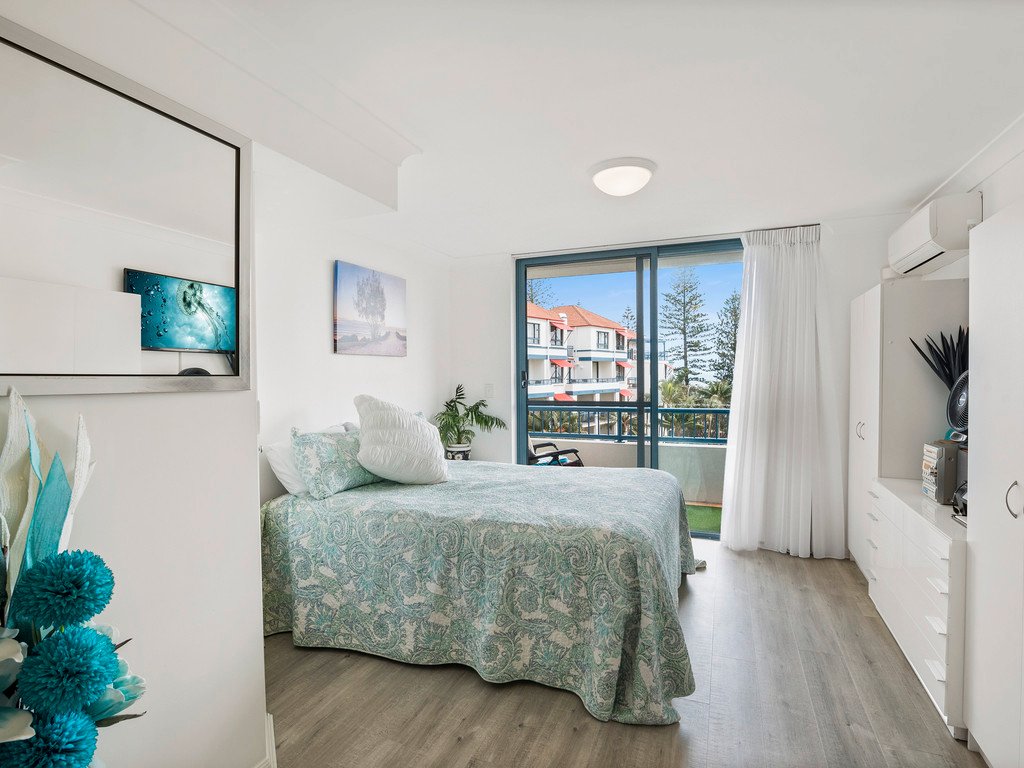 433/99 Griffith Street COOLANGATTA 6