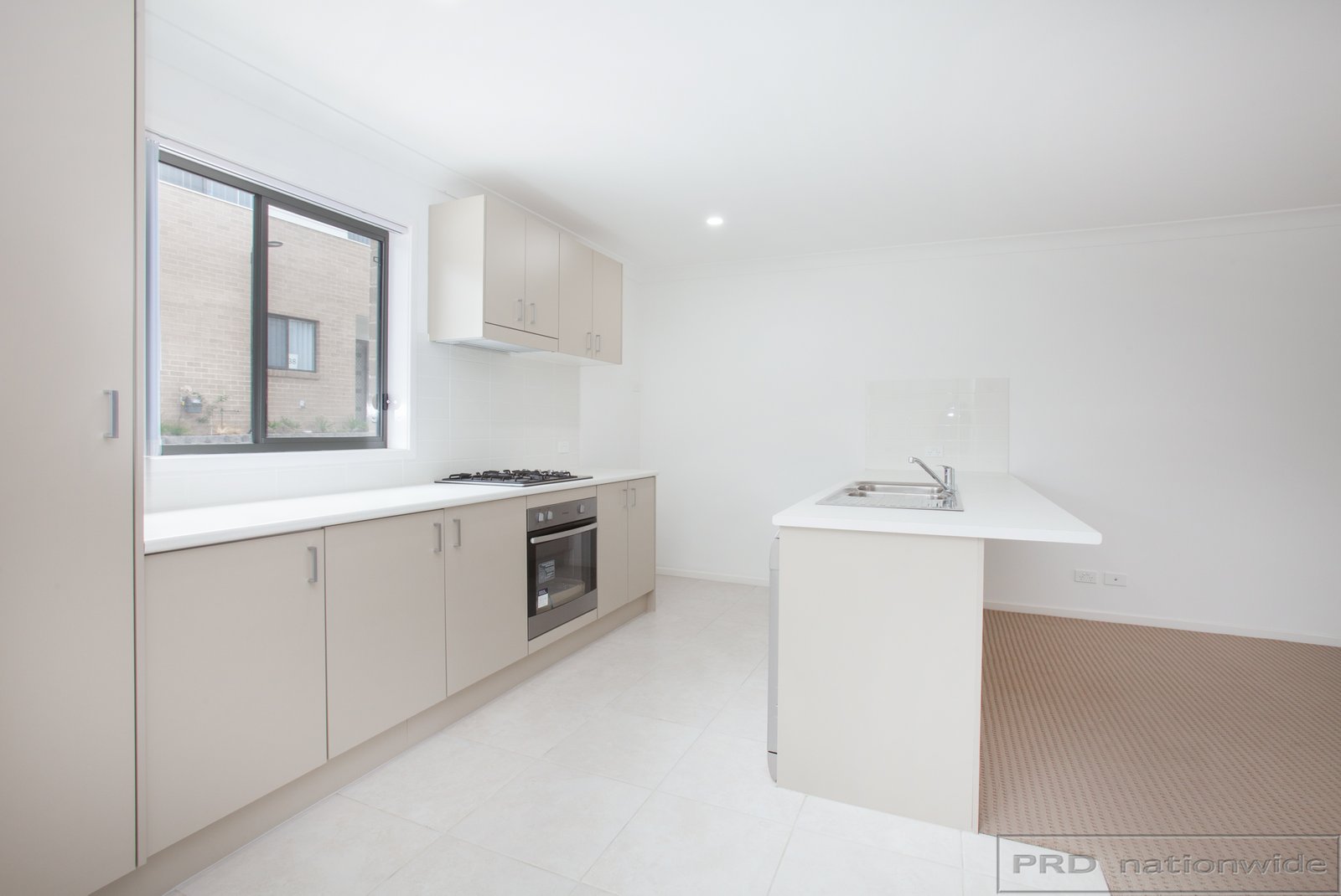 4/34 Blackbird Street THORNTON 2