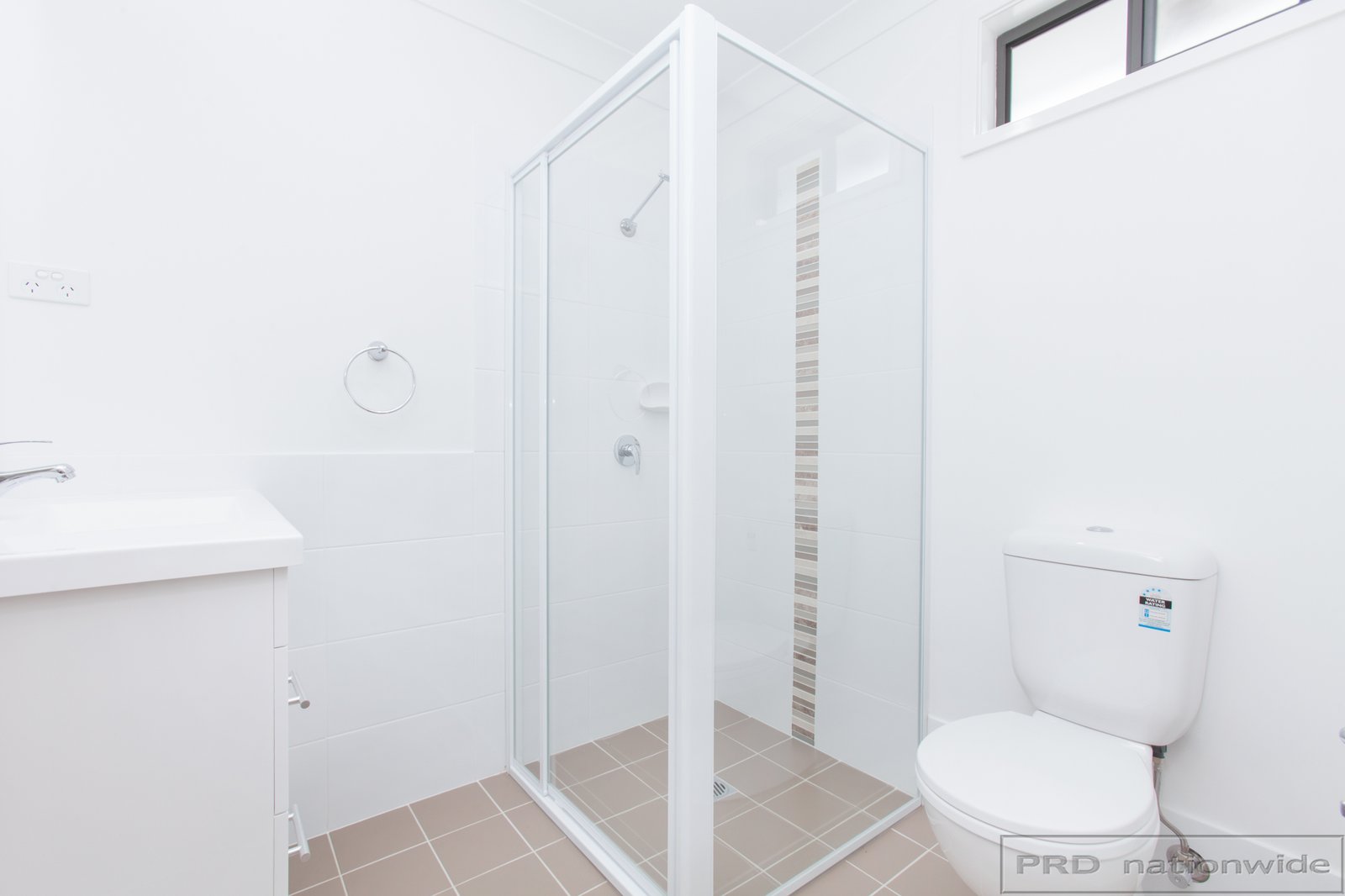 4/34 Blackbird Street THORNTON 10