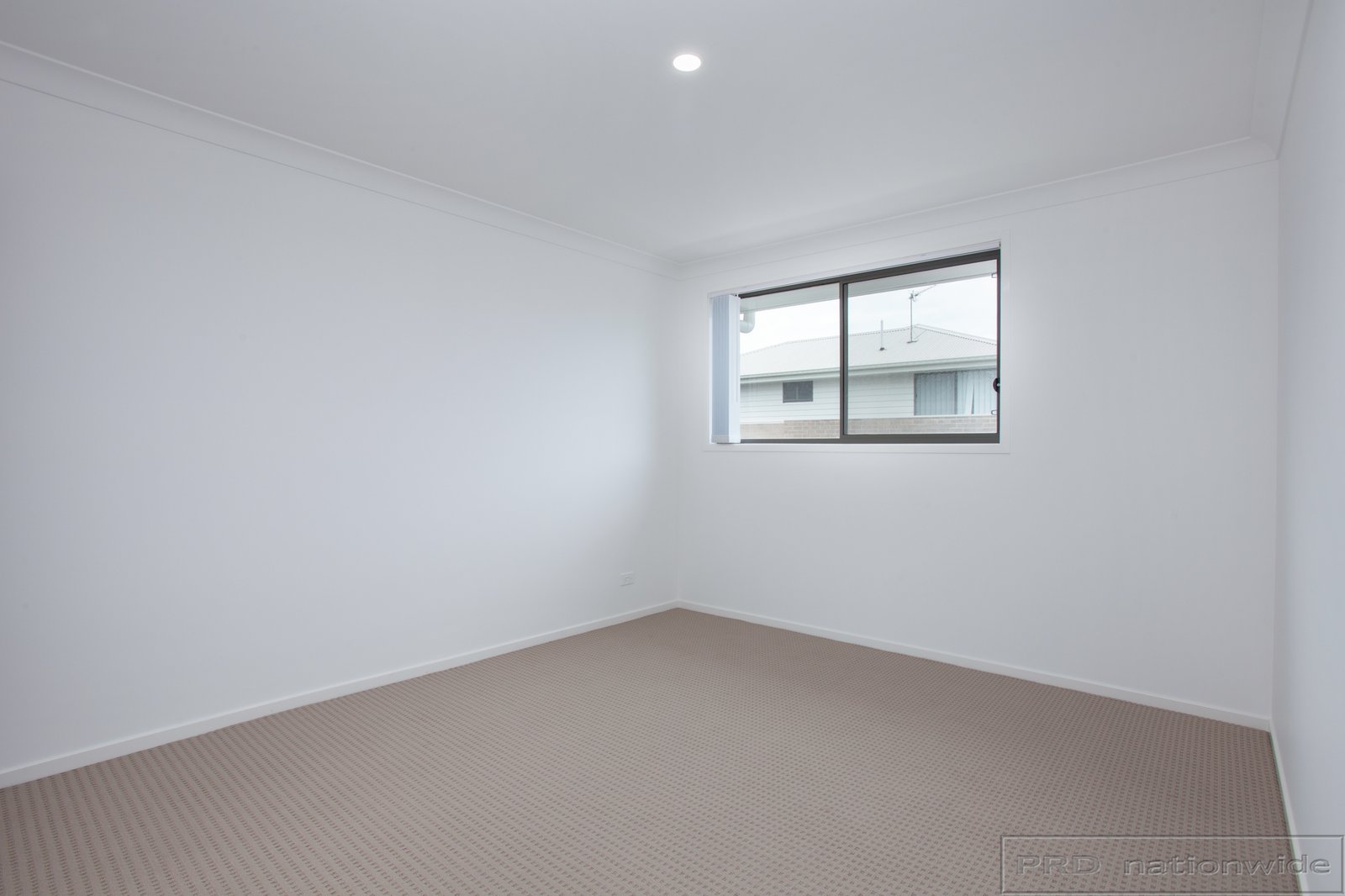 4/34 Blackbird Street THORNTON 13