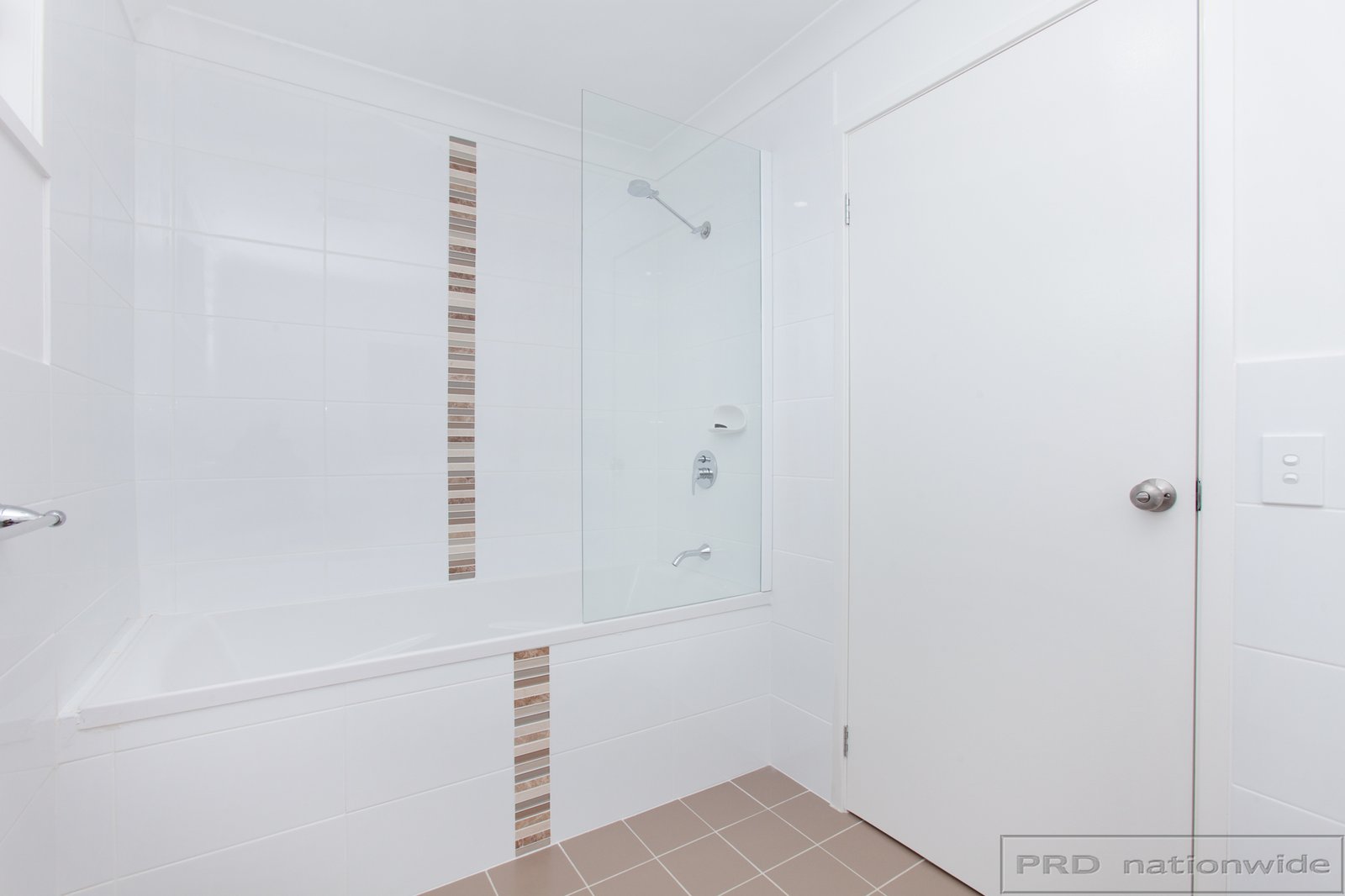 4/34 Blackbird Street THORNTON 15