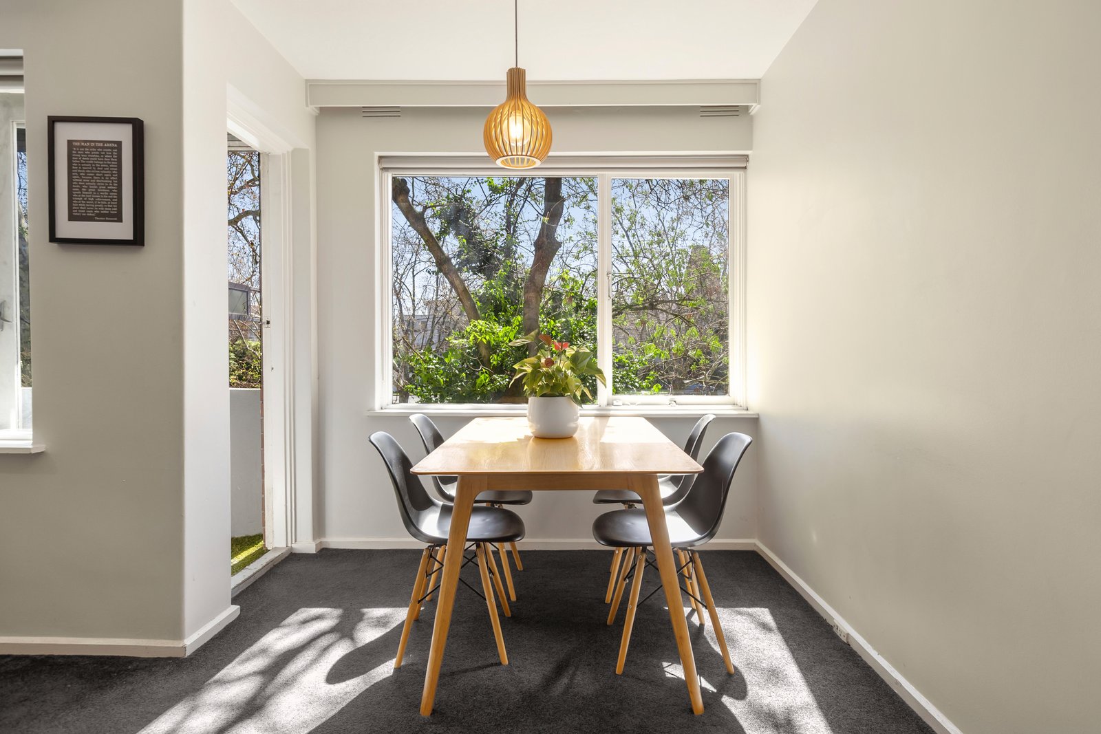 Gallery: 4/340 Dandenong Road