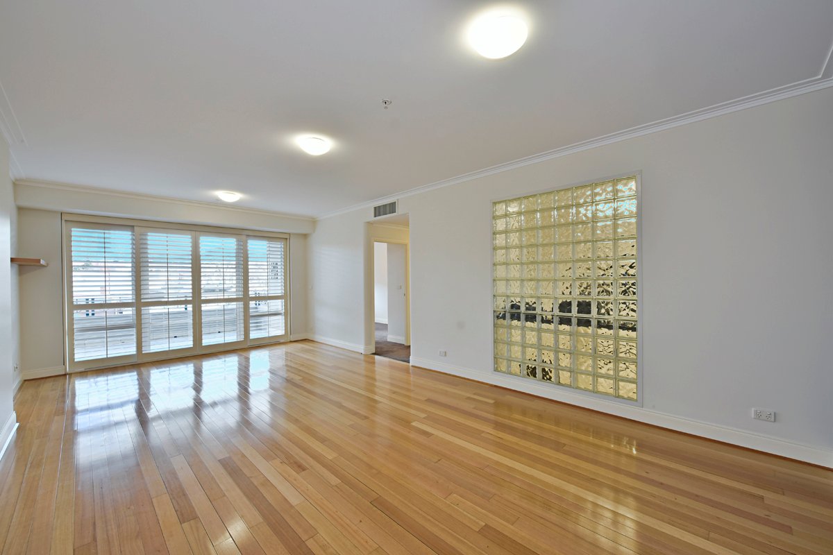 Gallery: 43/400 Victoria Parade
