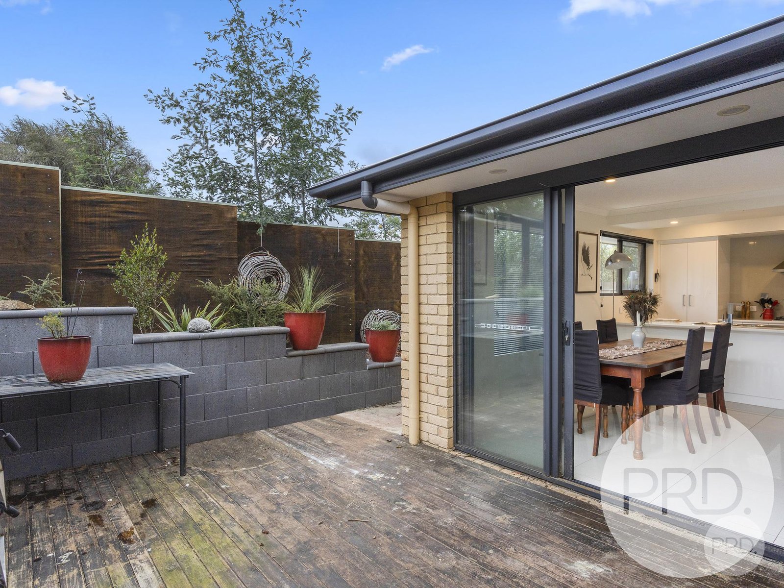 4/348 Redwood Road KINGSTON 9