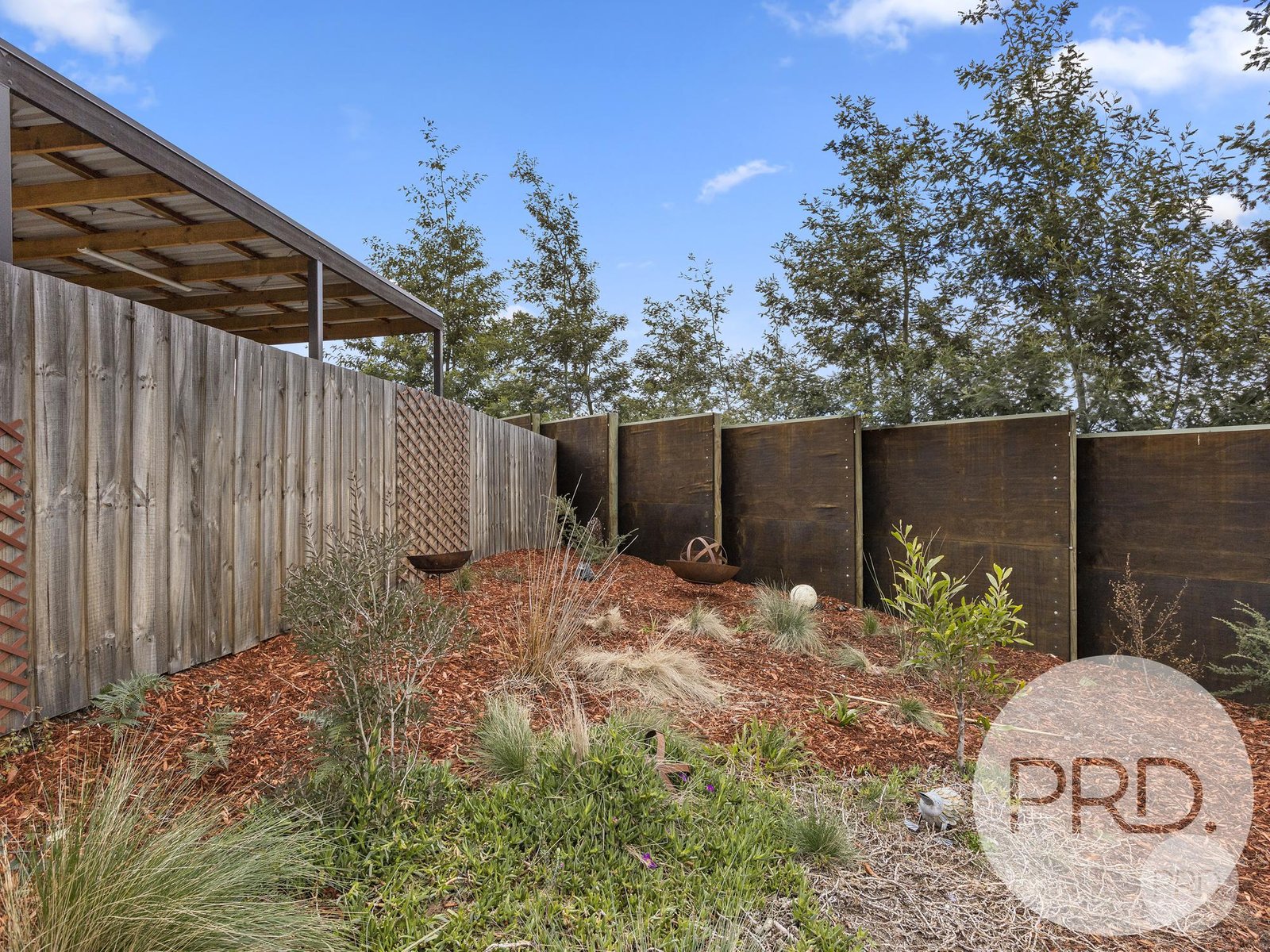 4/348 Redwood Road KINGSTON 17